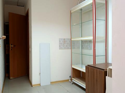 комерційна за адресою Світлицького вул., 24-А