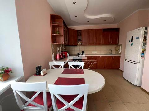 квартира по адресу Миколы Бажана просп., 10