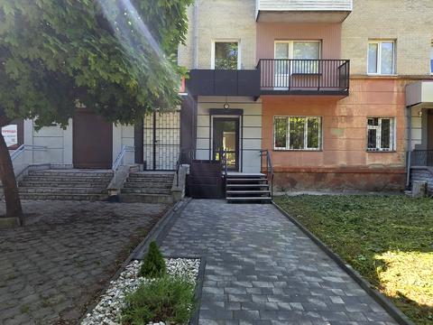 коммерческая по адресу майдан Незалежности пл., 7