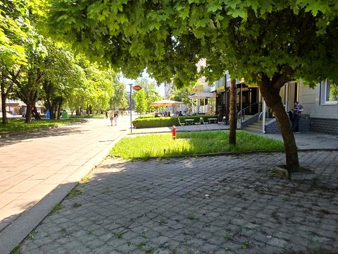 коммерческая по адресу майдан Незалежности пл., 7
