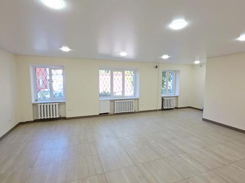 коммерческая по адресу майдан Незалежности пл., 7
