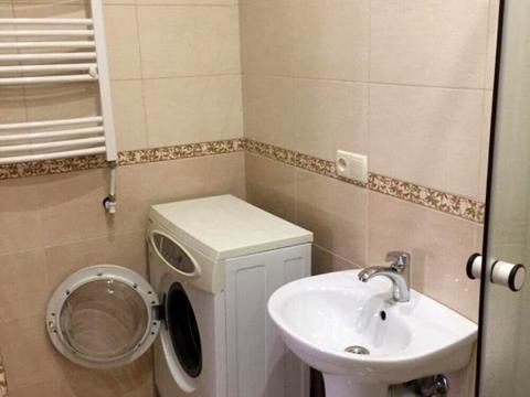 квартира за адресою Стовпова вул., 81