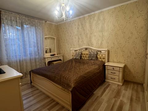 будинок за адресою Молодіжна вул.