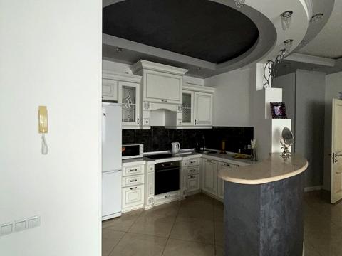 квартира за адресою Літературна вул., 1а