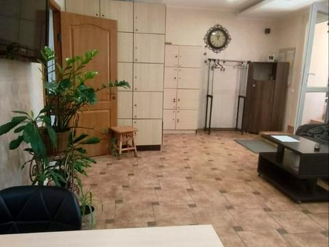 комерційна за адресою Академіка Сахарова вул., 26
