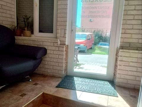 комерційна за адресою Академіка Сахарова вул., 26