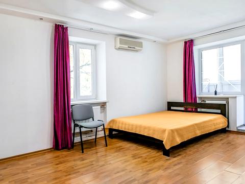 квартира за адресою Отакара Яроша вул., 21