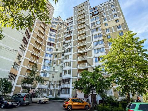 квартира по адресу Драгоманова ул., 23