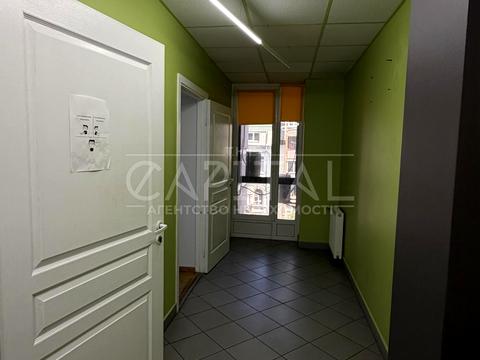 комерційна за адресою Богдана Хмельницького вул., 55а