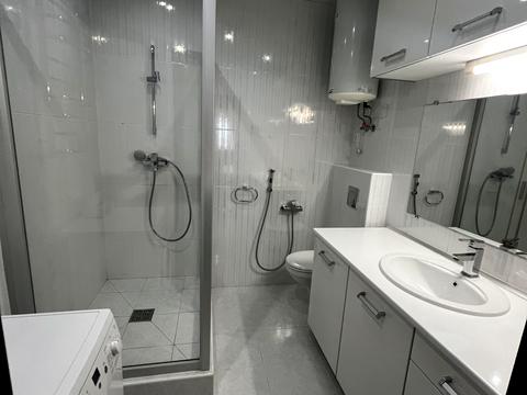квартира за адресою Грушевського вул., 21