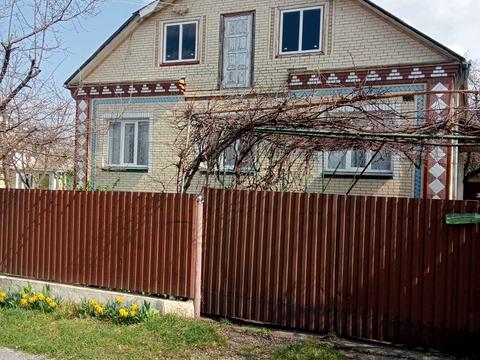 будинок за адресою Центральна вул., 2