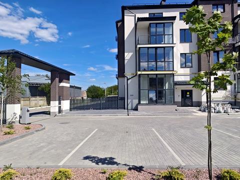 квартира за адресою Євгена Патона вул. (Сергія Лазо), (Будинок)