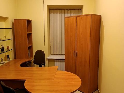 комерційна за адресою Ніжинська вул., 42