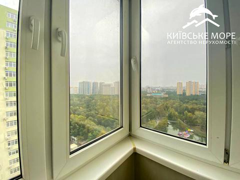 квартира за адресою Воскресенська вул., 12-Б