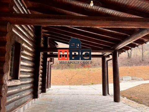 будинок за адресою ур. Ровінь, 1