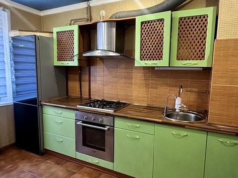 квартира за адресою Дніпро, Героїв просп., 37