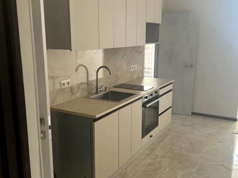 квартира за адресою Краснова вул., 1-Б