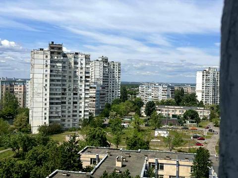 квартира за адресою Червоної Калини просп. (Володимира Маяковського), 11-Б