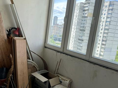 квартира за адресою Червоної Калини просп. (Володимира Маяковського), 11-Б