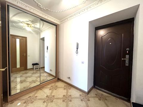 квартира за адресою Ділова вул., 3