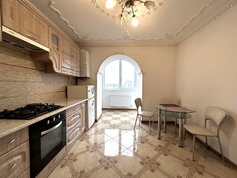 квартира за адресою Ділова вул., 3