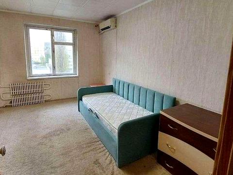 квартира за адресою Героїв просп., 12