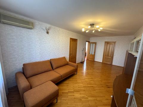 квартира по адресу Юрия Ильенко ул. (Мельникова), 63