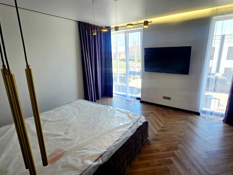 будинок за адресою с. Софіївська Борщагівка, Райдужна вул.
