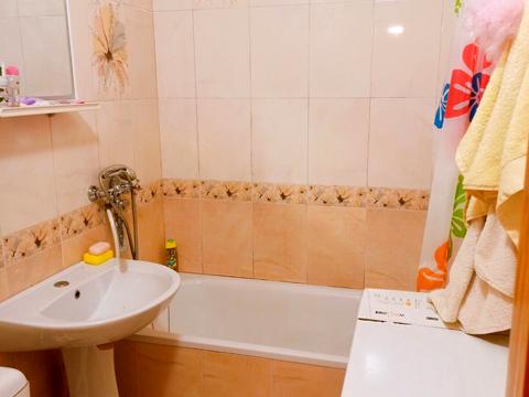 квартира за адресою Академіка Заболотного вул., 12