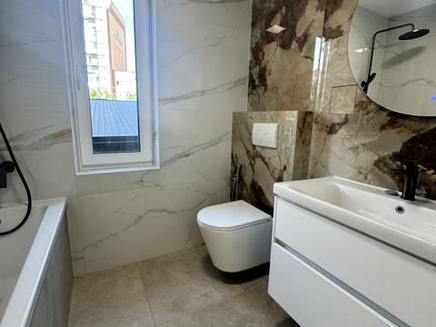 квартира за адресою Білогірська вул., 12