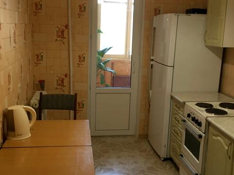 квартира за адресою Академіка Заболотного вул., 12