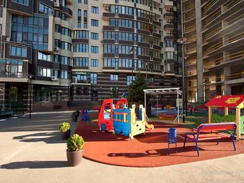квартира за адресою Київ, Василя Тютюнника вул. (Анрі Барбюса), 37/1