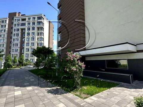 коммерческая по адресу Юнатская ул., 5