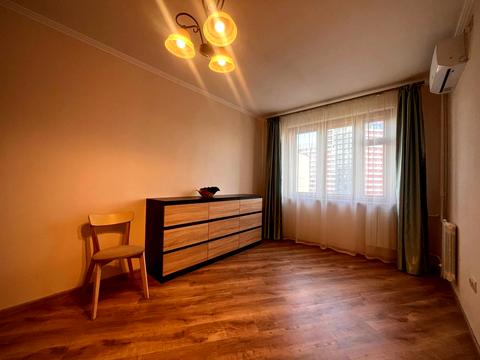 квартира по адресу Патриарха Мстислава Скрипника ул., 9