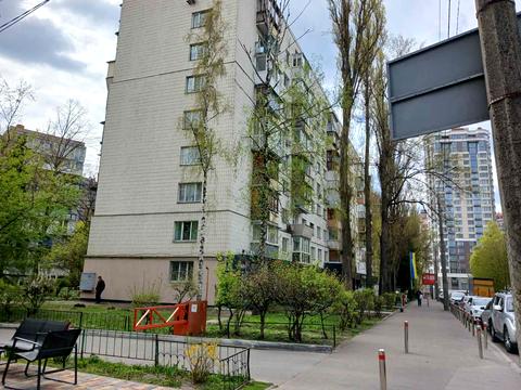 квартира за адресою Новогоспітальна вул. (Щорса пров.), 5