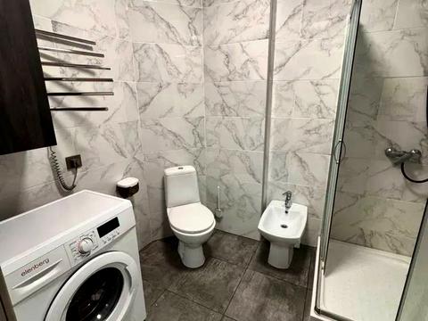 квартира за адресою Джона Ленона вул., 41