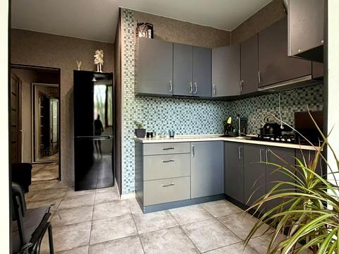 квартира за адресою Космонавтів вул., 66/2