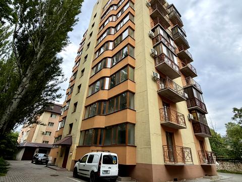 квартира за адресою Космонавтів вул., 66/2