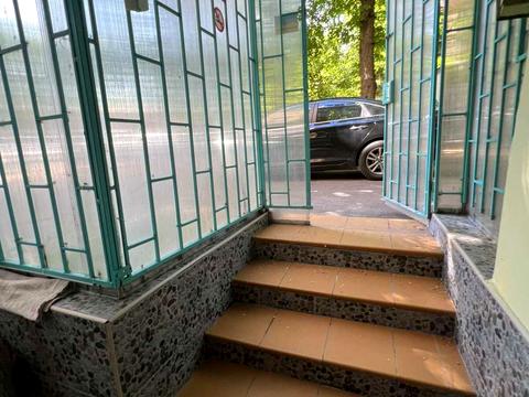 комерційна за адресою Євгена Чикаленка вул. (Пушкінська), 8-Б
