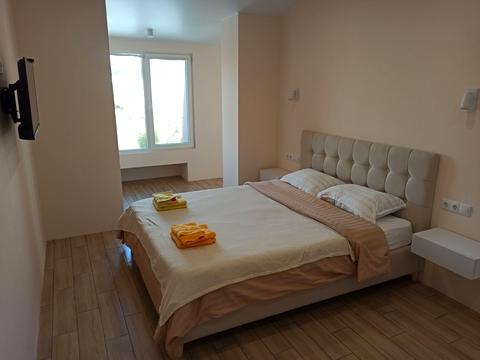 квартира за адресою Космічна вул., 3