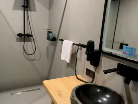 квартира по адресу участок Вишні, 1