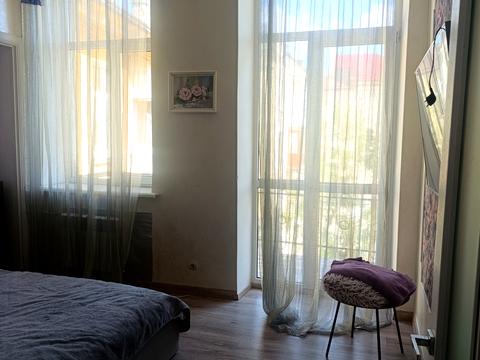 квартира за адресою Листопадова вул., 6