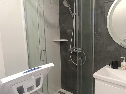 квартира за адресою Листопадова вул., 6