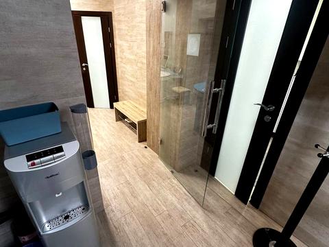 коммерческая по адресу Орлика Пилипа ул., 4б