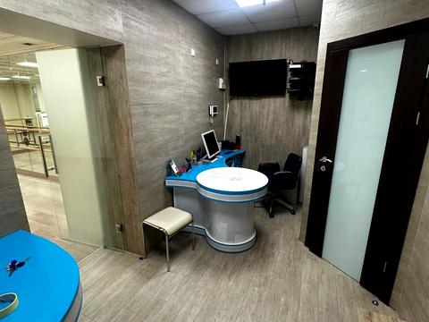 коммерческая по адресу Орлика Пилипа ул., 4б