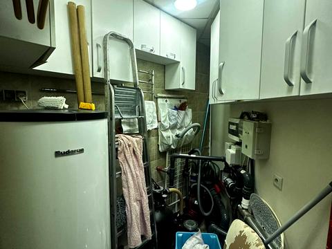 коммерческая по адресу Орлика Пилипа ул., 4б