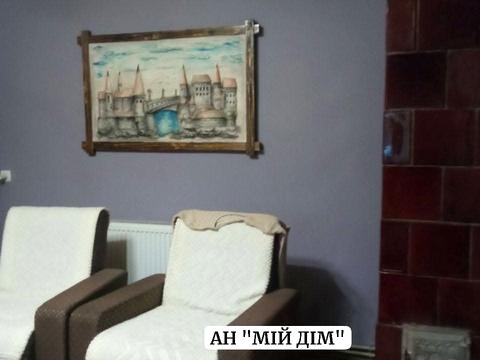 будинок за адресою Центральна, 7