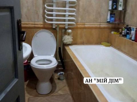 будинок за адресою Центральна, 7