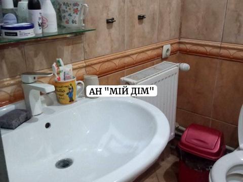 будинок за адресою Центральна, 7