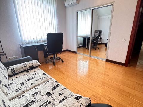 будинок за адресою Аеродромна, 3